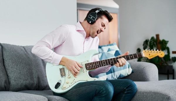 Boss WAZA-AIR | Wireless Personal Guitar Amplification System Headphones - Image 4