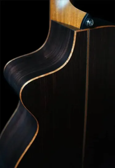 Back strip & solid Timber end graft of the Fenech VT-Pro Professional Rosewood Series Acoustic Guitars