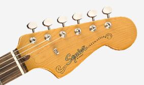 The vintage style machine heads of the Squier Classic Vibe 60s Jazzmaster