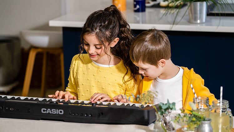 Casio Key Lighting makes it fun to learn!