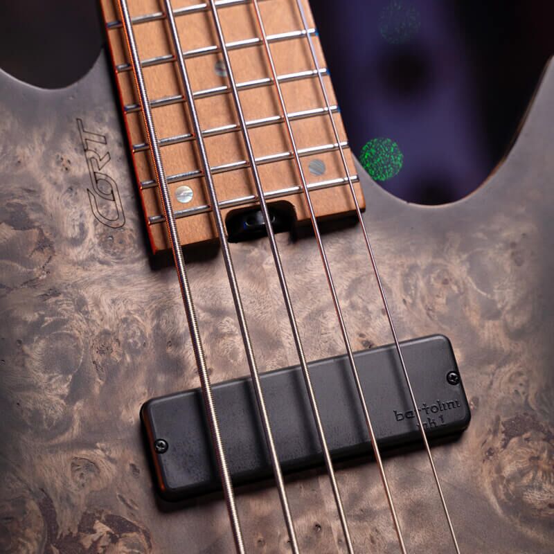 cort space 5 truss rod wheel