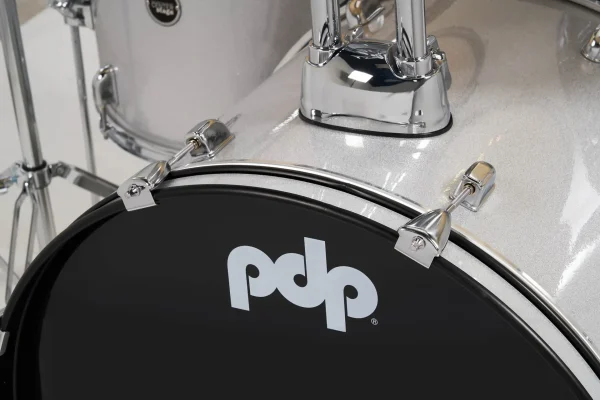 PDP CENTERstage 20" Drum Kit