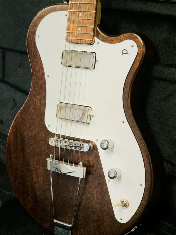 Pratley Indigo-M22 Natural Walnut