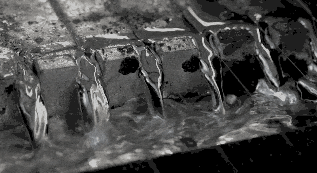 DAddario NYXL strings are bathed by Fire