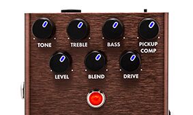 The Fender Smolder Acoustic Overdrive Pedal also has a Filter control for even more sound-shaping.