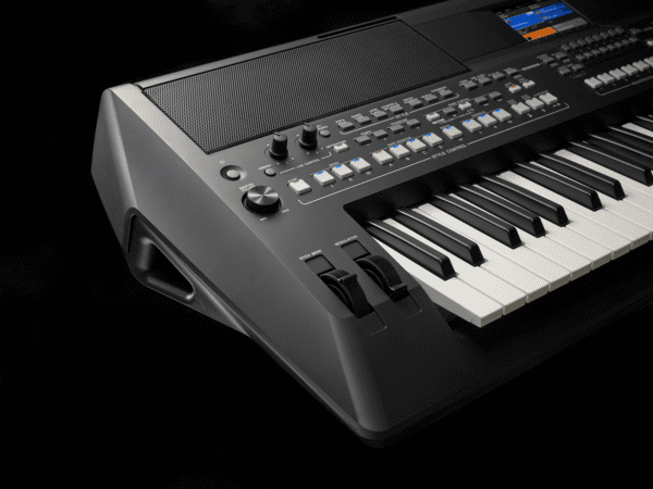 Yamaha PSR-SX600 61-key Arranger Workstation Keyboard - Image 5