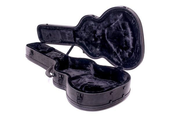 Auden Artist Mahogany Chester Cutaway - Image 7