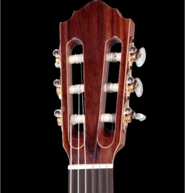 Hofner HGL9 Classical Guitar - Image 4