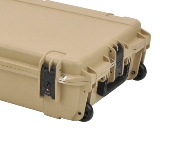 SKB Acoustic Guitar Flight Case - Image 5