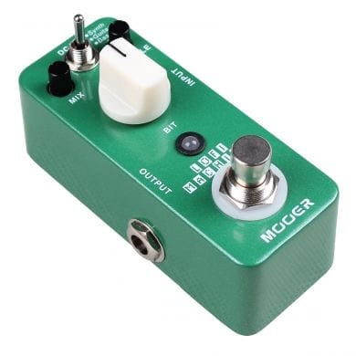 Mooer Audio LoFi Machine Sample Reducer Pedal