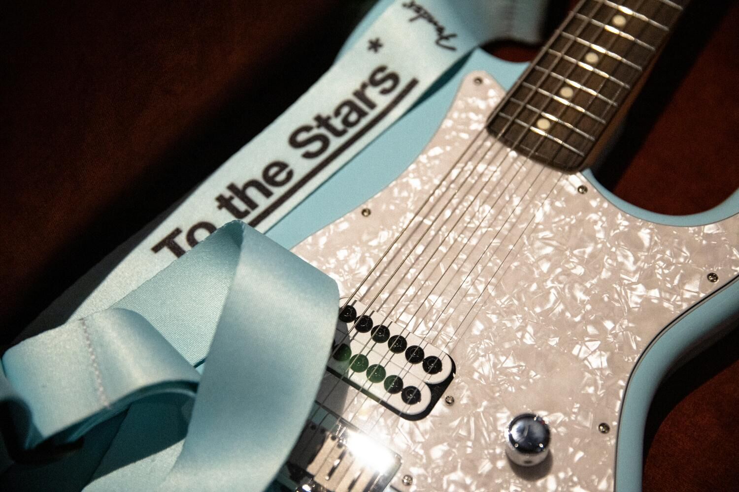 Fender Limited Edition Tom Delonge Stratocaster - Image 3