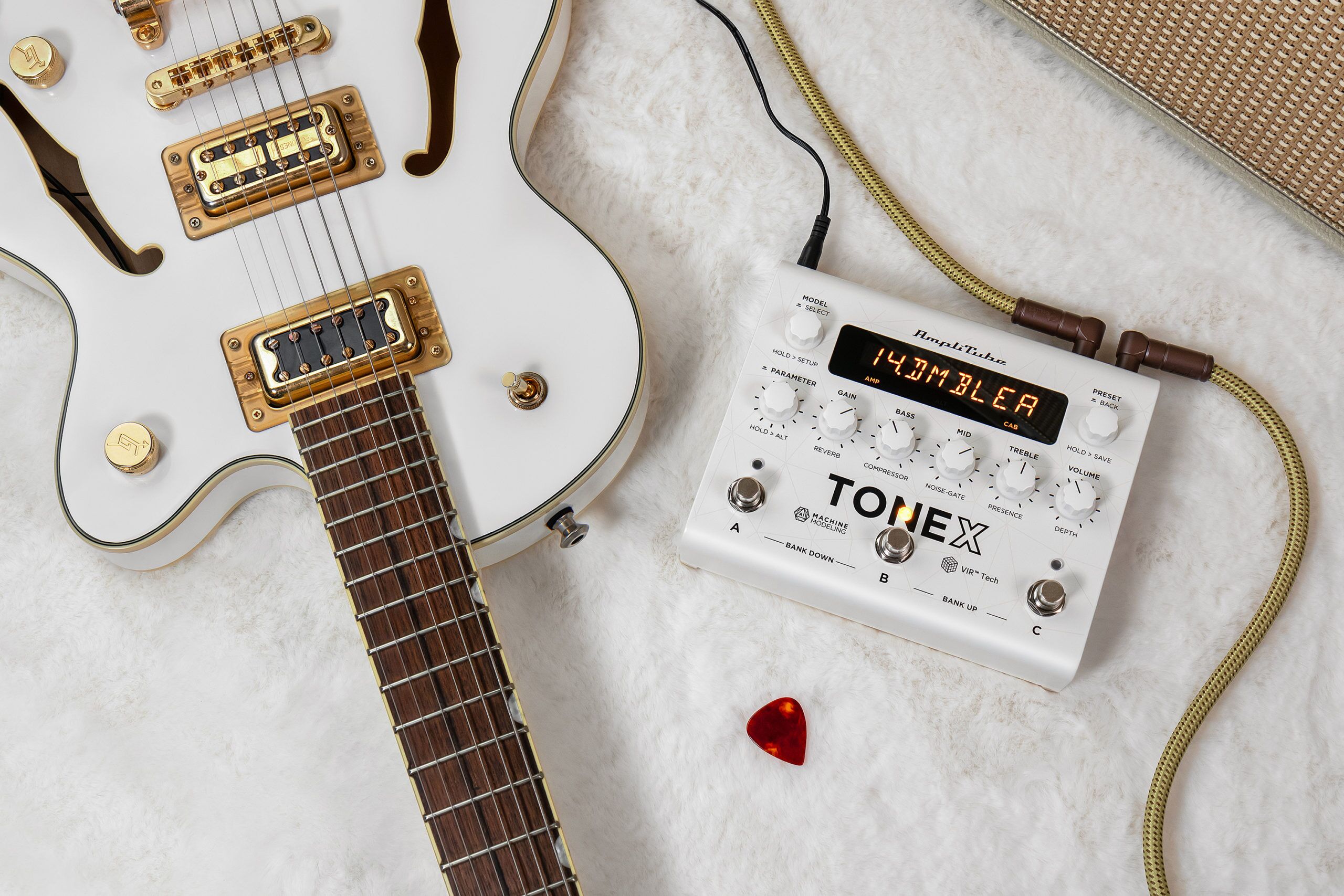 IK Multimedia TONEX AI White Anniversary Limited Edition Pedal