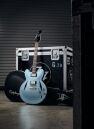 Epiphone Dave Grohl DG-335 In Hard Case Pelham Blue EIGCDG335PENH1